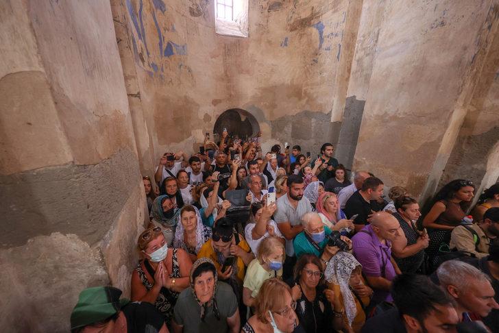 Akdamar Kilisesi'ndeki 10. ayin başladı G2