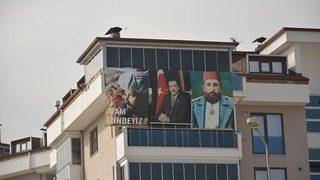 CHP’li İlçe Başkanından padişahlı propagandaya tepki