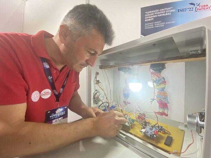 Karagöz ve Hacivat'ı robotik kodlama ile perdeye yansıttı G2