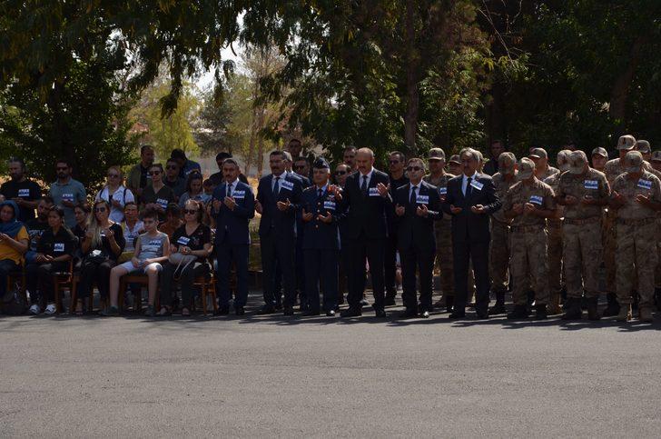 Batman'da yelken kanadın düşmesi sonucu hayatını kaybeden 1'i emekli 2 asker için tören G2
