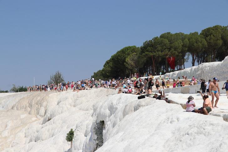 Pamukkale'nin ziyaretçi sayısında yüzde 64'lük artış G2