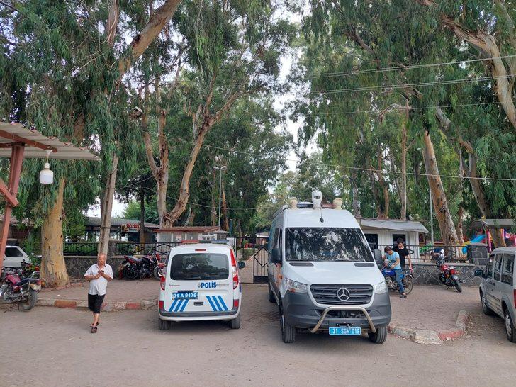 Hatay'da denize giren genç kayboldu G4