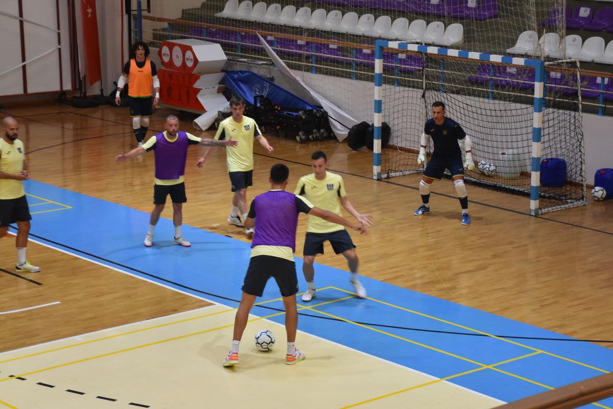 Bel&ccedil;ika'nın RSCA Anderlecht Futsal Takımı Afyonkarahisar'da kamp yaptı
