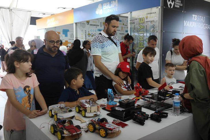 T3 Vakfı'nın TEKNOFEST KARADENİZ'deki atölyelerinde 30 bin çocuk eğitim aldı G3