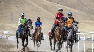 Erzurum'da 2. Geleneksel Rahvan At Yarışları düzenlendi