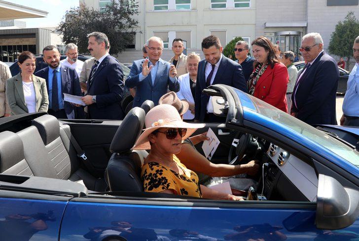 AK Parti Genel Başkan Yardımcısı Efkan Ala Kapıkule'de gurbetçilerle görüştü G1