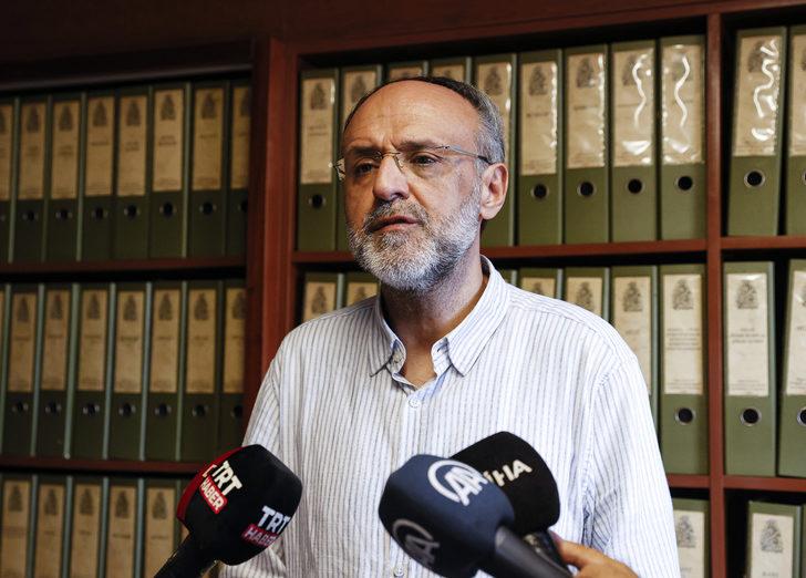 Ömer Tuğrul İnançer'in naaşı Nureddin Cerrahi Tekkesi'ne getirildi G4