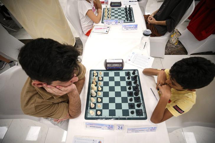 Mersin Büyükşehir Belediyesi 6. Uluslararası Satranç Turnuvası başladı G4