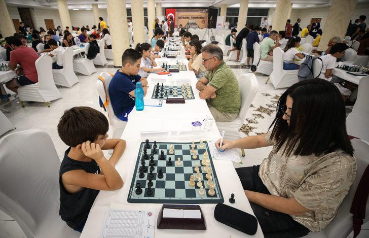 Mersin Büyükşehir Belediyesi 6. Uluslararası Satranç Turnuvası başladı G5