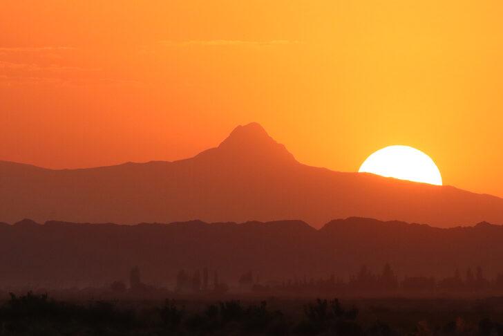Türkiye'nin en doğusunda gün batımı G4