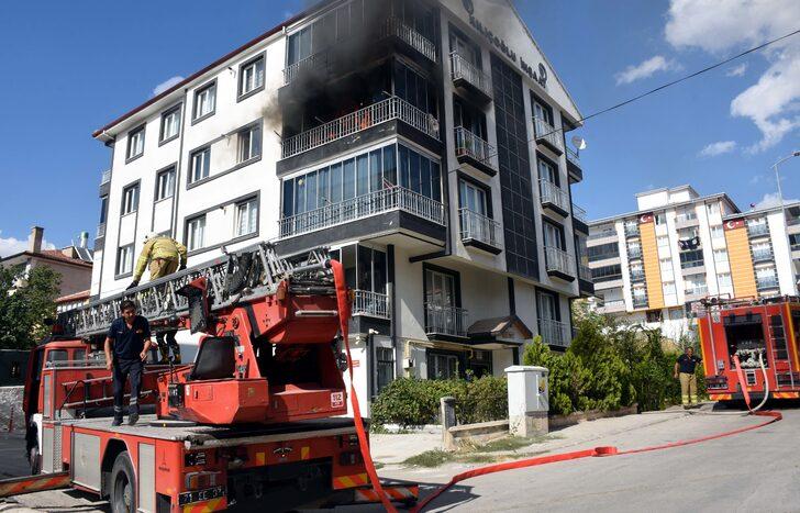 Kırıkkale'de evde çıkan yangın hasara neden oldu G3