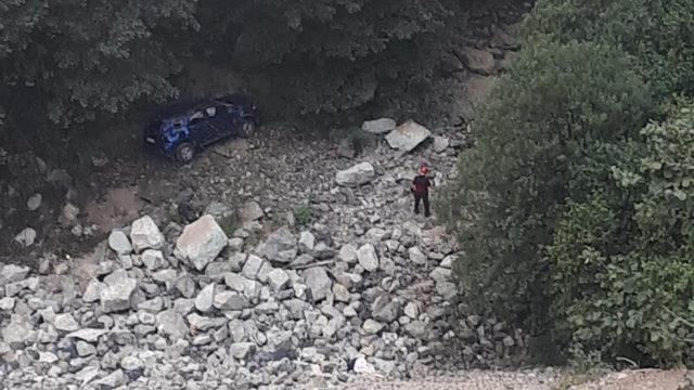 Zigana Dağı'nda manzara fotoğrafı çekerken faciayı yaşadılar! Cip uçurumdan yuvarlandı