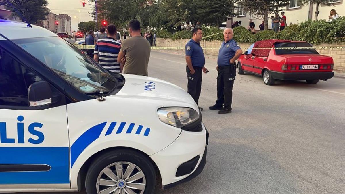 Kayseri'de otomobilinde silahlı saldırıya uğrayan kişi &ouml;ld&uuml;