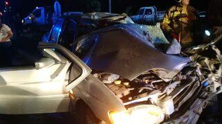 Bursa'da otomobille kamyonun çarpışması sonucu 2 kişi yaralandı