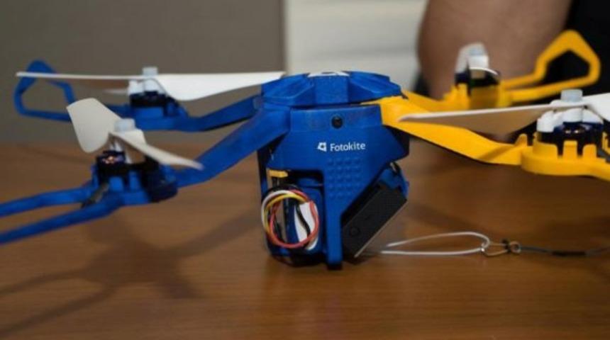 Selfie &ccedil;ubuğu OUT Fotokite İN