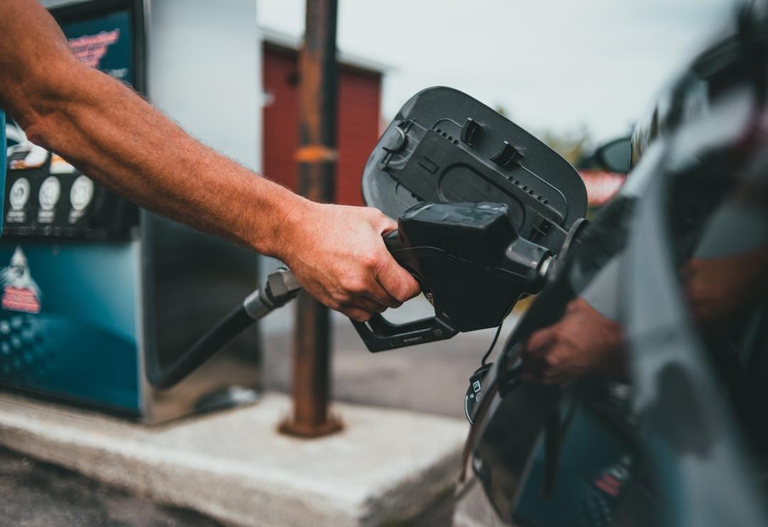 SON DAKİKA | Gece yarısından &ouml;nce depolarınızı doldurun: Benzin ve motorine zam geliyor! (5 Eyl&uuml;l g&uuml;ncel akaryakıt fiyatları)