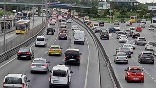 Son dakika | Anaokulu ve 1. sınıflar okula başladı! İstanbul'da haftanın ilk gününde trafik yoğunluğu