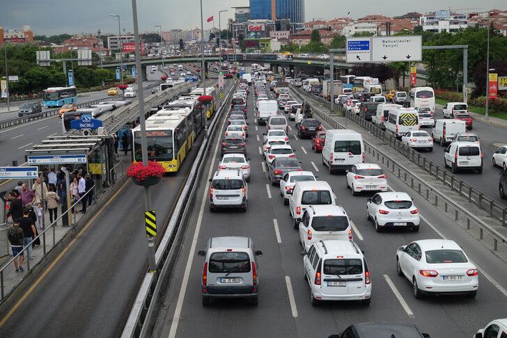 Araç sahibi herkesi ilgilendiriyor! 1 Eylül’de başladı: Trafik sigortasına zamlı tarife…  G5