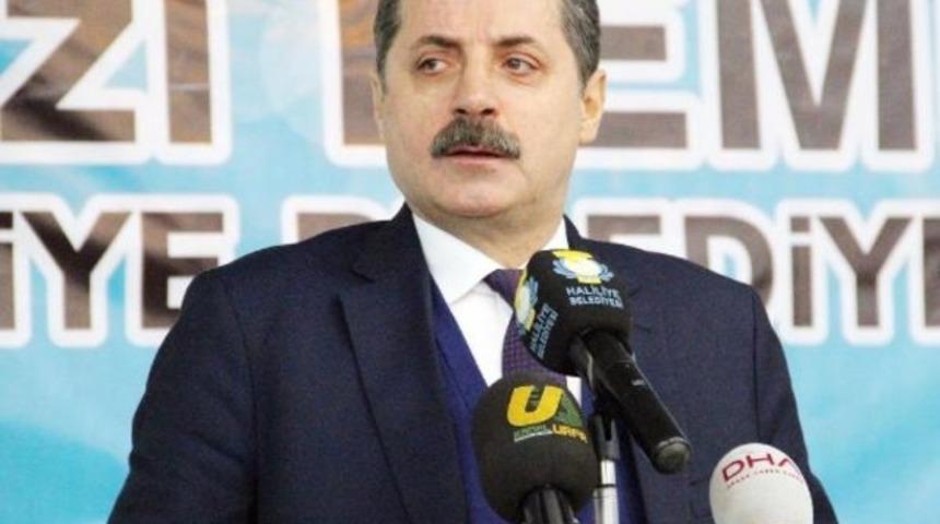 Bakan Çelik: Silah depolayanlara konuşacak bir şey kalmadı