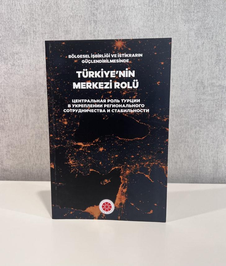 Cumhurbaşkanlığı İletişim Başkanlığı, Türkiye'nin barış için yürüttüğü diplomatik girişimlerini kitaplaştırdı G3