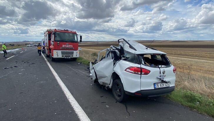 Tekirdağ'da tırla otomobil çarpıştı, bir kişi öldü, bir kişi yaralandı G2