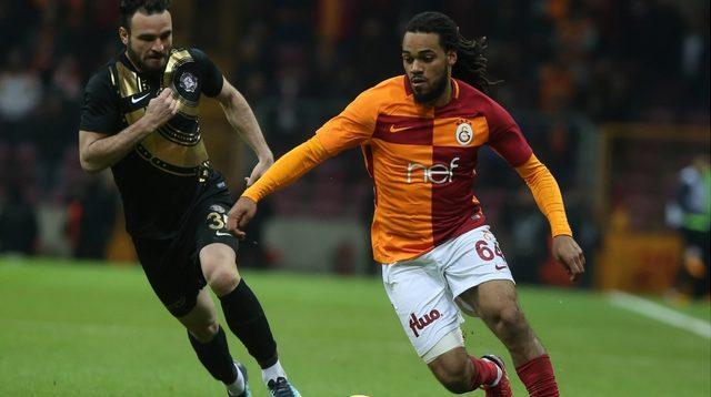 denayer-galatasaray-1530708677-16467