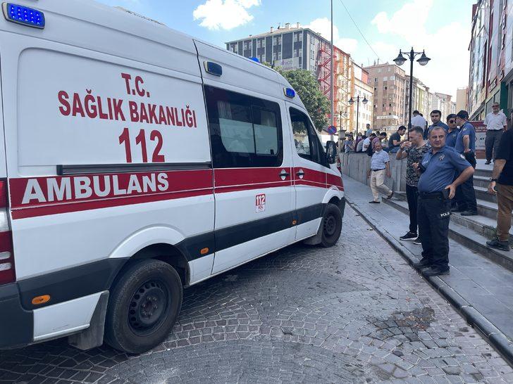Kayseri'de kız arkadaşını darbeden gence engel olmak isteyen kişi bıçakla yaralandı G3