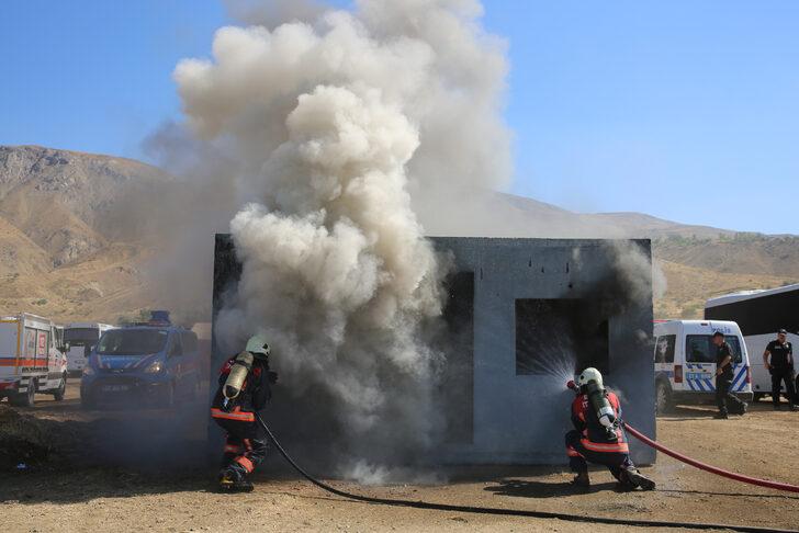 Elazığ'da 345 personelin katılımıyla deprem tatbikatı gerçekleştirildi G4