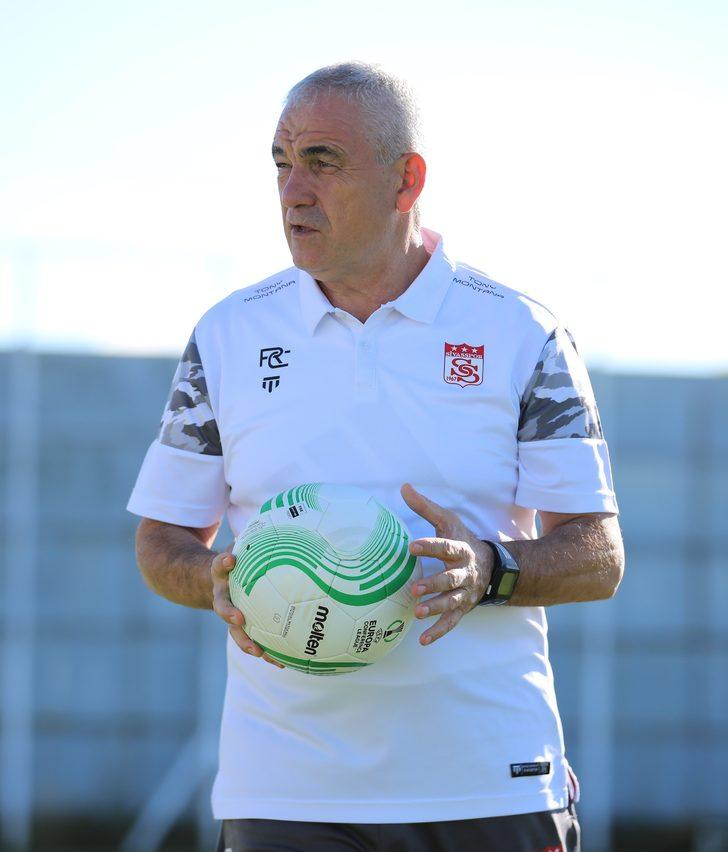 Sivasspor, Slavia Prag maçının hazırlıklarını sürdürdü G2