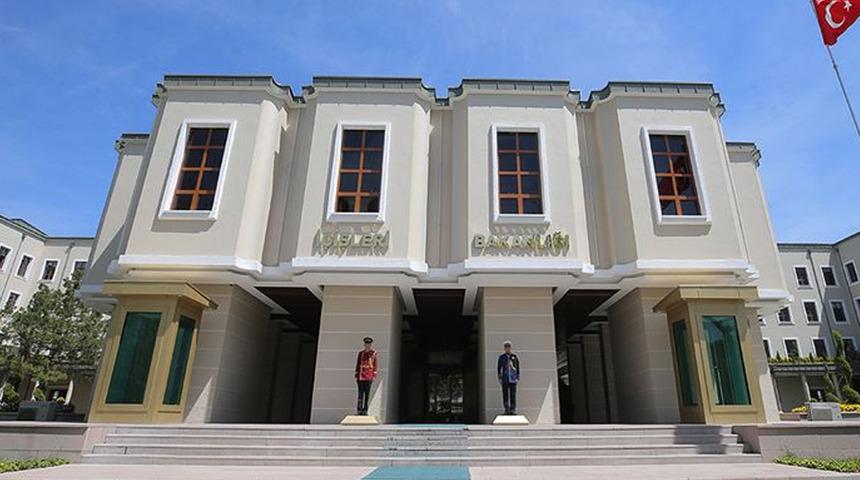 Son Dakika: Bakanlık duyurdu! Mardin'de sınır hattı üzerinden Suriye'ye örgüt mensubu aktaran 2 yabancı uyruklu yakalandı