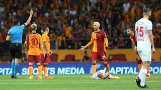 Galatasaray Gaziantep FK'yı 2-1 mağlup etti! Aslan son dakikalarda güldü