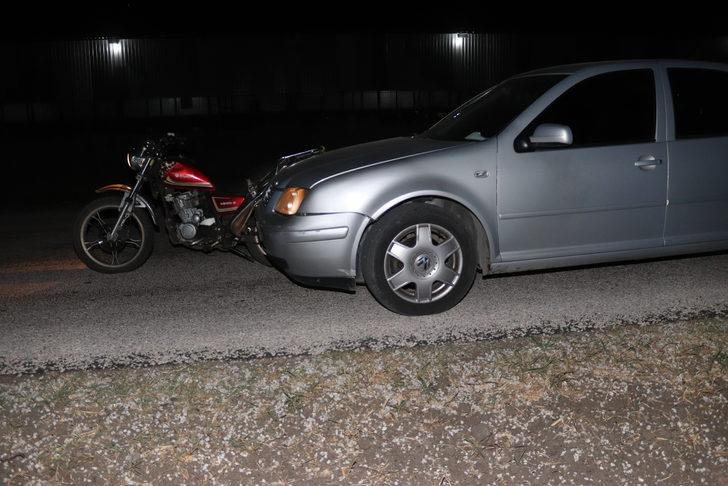 Osmaniye'de otomobil ile motosikletin çarpıştığı kazada 2 kişi yaralandı G3