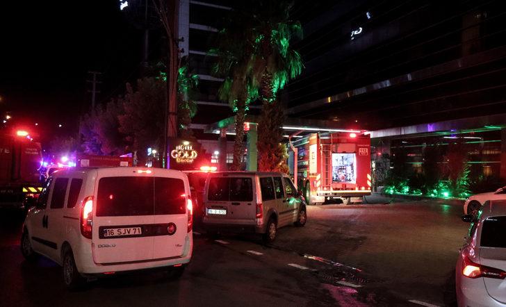 Bursa'da yangın çıkan otel boşaltıldı G4
