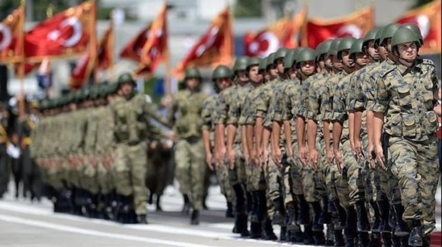 'TSK mensuplarının y&uuml;zde 1'i AK Parti'yi destekliyor'