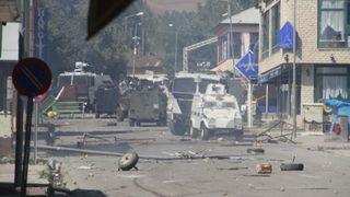 Sağlık personeli Varto’dan kaçıyor