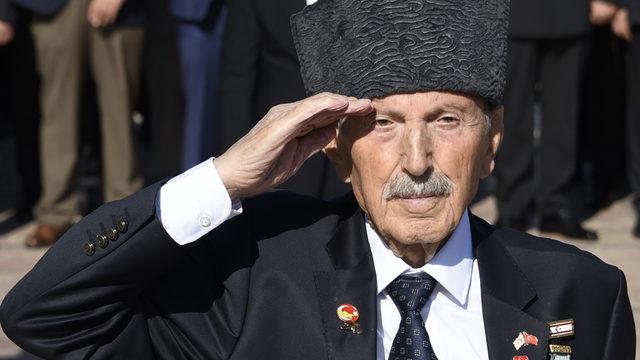 Türkiye’nin en yaşlısıydı! 99 yaşındaki Kore ve Kıbrıs gazisi Cesuroğlu yaşamını yitirdi
