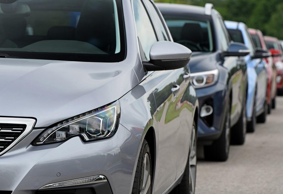 İkinci el otomobil satışları durma noktasına geldi: &lsquo;&Ccedil;ıkış yolu uygun kredi ve uzun vade&rsquo;