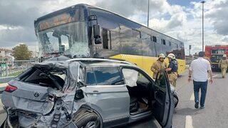 Son Dakika: Yenikapı'da feci kaza! İETT otobüsü çok sayıda araca çarptı