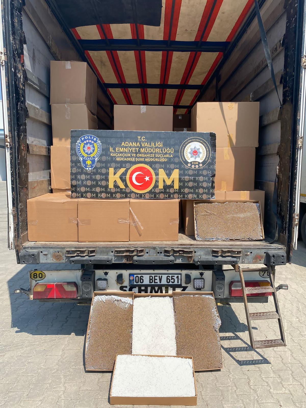 Adana'da 19 milyon makaron ele ge&ccedil;irildi