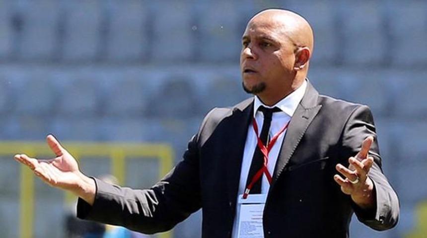 Roberto Carlos Dünyanın En iyi Sol Beki'ni Açıkladı Bakın Kimmiş?