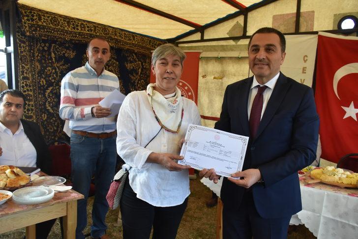 Kars'ın köylerindeki kadınlar tıbbi ve aromatik bitki yetiştiriciliğini öğreniyor G4