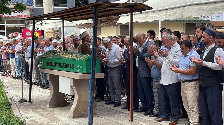 Trabzon'da denizde boğulan imamın cenazesi defnedildi