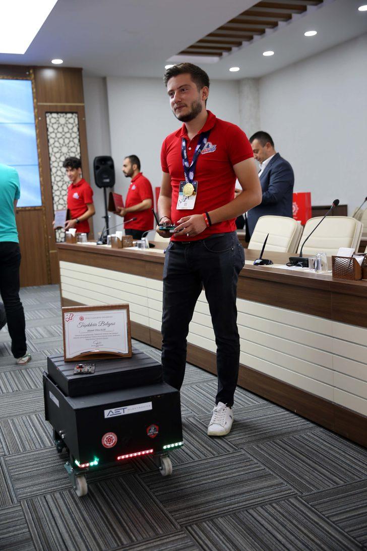 TEKNOFEST'te birinci olan "YİĞİDO" takımı, savunma sanayisini hedefliyor G3