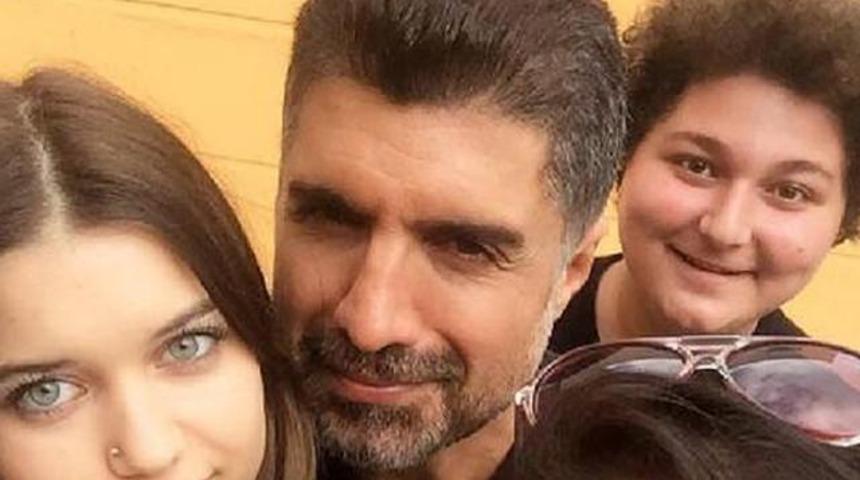 Özcan Deniz 19 Yaşındaki Afra Saraçoğlu İle Aşk'mı Yaşıyor Herkes Şokta!Kimdir?