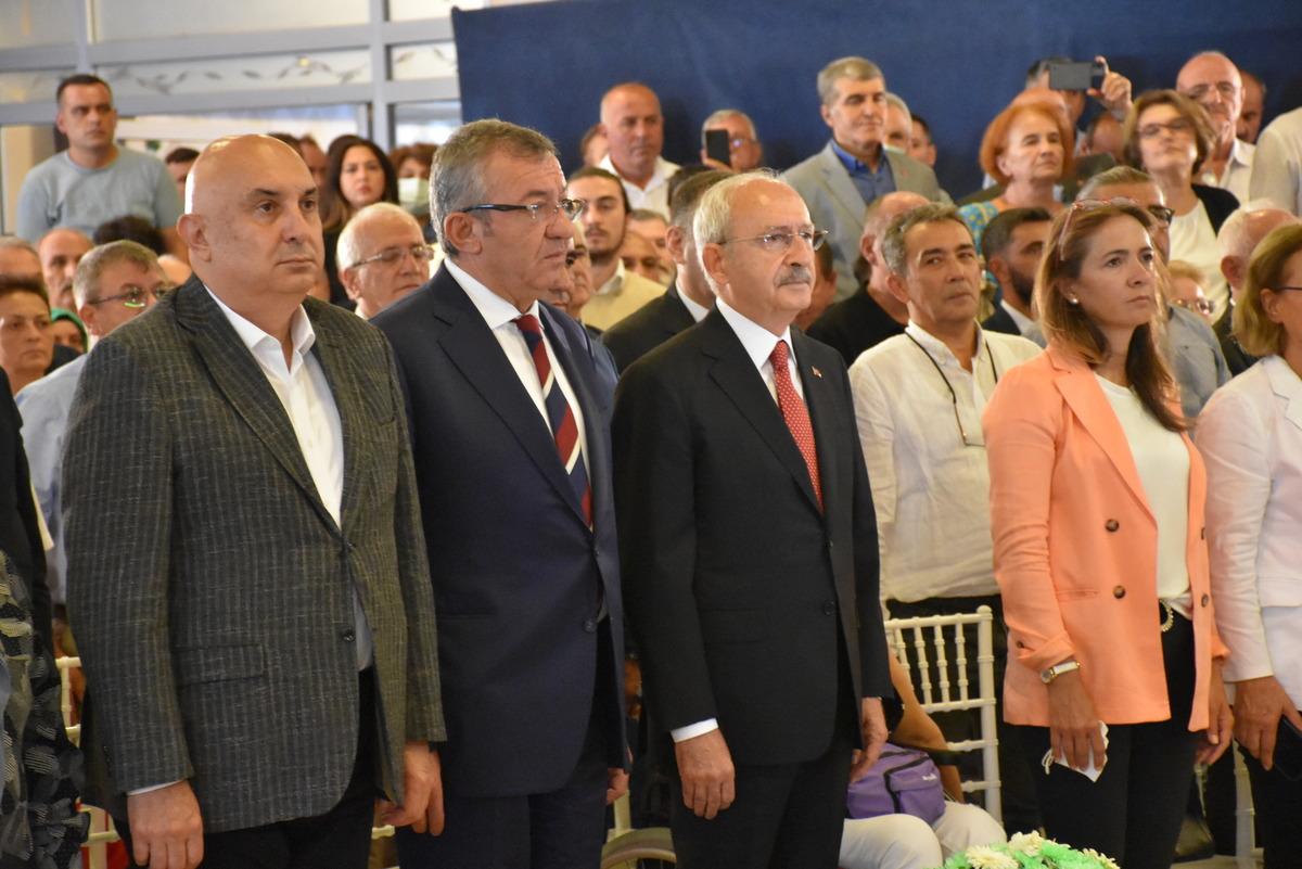 CHP Genel Başkanı Kılı&ccedil;daroğlu, Giresun'da partisinin grup toplantısında konuştu: (2)