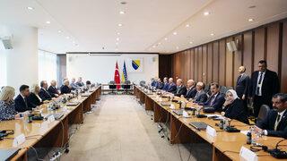 Cumhurbaşkanı Erdoğan, Bosna Hersek'te Temsilciler ve Halklar meclislerinin başkanlık divanı üyelerini kabul etti