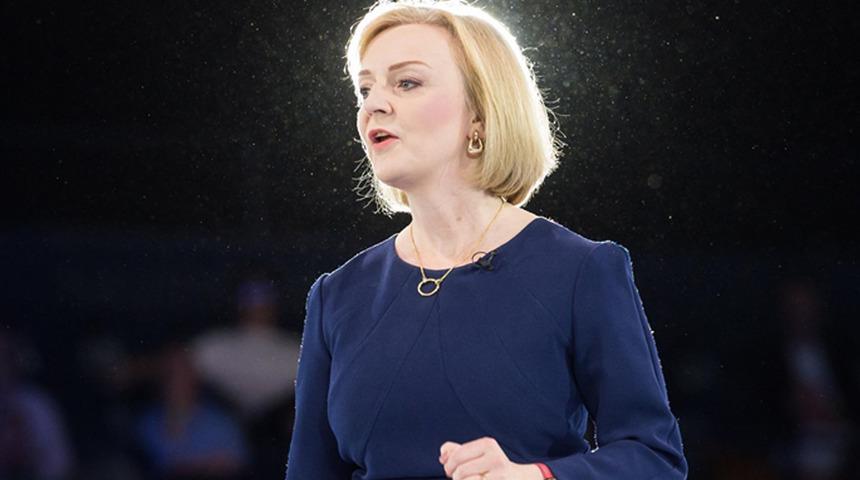 Başbakanlık ofisi önünde konuştu: Liz Truss'tan ilk açıklama! "Cesur bir planım var" diyerek duyurdu: İlk olarak...