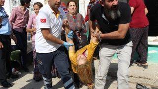 Arkadaşları vurulunca evi bastılar: 4 yaralı