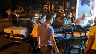 Drift yapan alkollü sürücü dehşet saçtı! 'Dur' ihtarı yapan bekçiye çarparak yaraladı! 