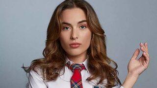 Tozluyaka'nın Hazal'ı Çağla Şimşek'in göğüs dekolteli set paylaşımı mest etti! Tozluyaka'nın Ali'siyle paylaştı